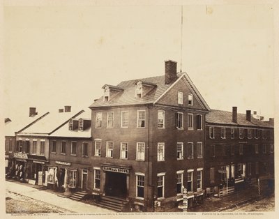 Marshall House, Alexandria, Virginia, sierpień 1862 (odbitka albumu osadzona na papierze tkanym) autorstwa William Redish Pywell