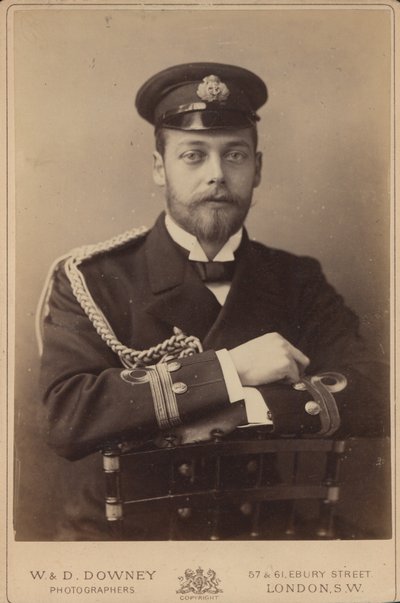 Książę Jerzy Walii w mundurze marynarki wojennej autorstwa William and Daniel Downey