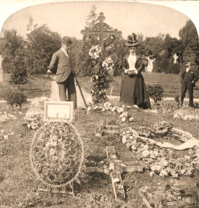 Grób Charlesa Stewarta Parnella, największego przywódcy Irlandii, Dublin, 1896. autorstwa Works and Sun Sculpture Studios
