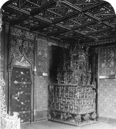 Piec w Komnacie Książąt, Festung Hohensalzburg, Salzburg, Austria, ok. 1900. autorstwa Wurthle and Sons