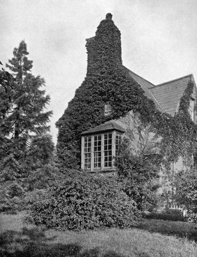 Dom Sir Waltera Raleigha, Youghal, Hrabstwo Cork, Irlandia, 1924-1926. autorstwa York and Son
