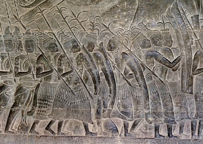 Angkor Wat, Angkor, Kambodża Początek XII wieku z późniejszymi dodatkami. Ten szczegół płaskorzeźb w galerii przedstawia ludność Tajlandii maszerującą jako sojusznik armii Khmerów autorstwa Hippolyte Lalaise Devéria