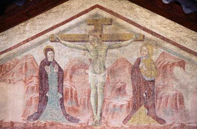 Fresk z Ukrzyżowaniem w tympanonie kościoła św. Antoniego, Romeno, Trydent-Górna Adyga, Włochy autorstwa William Walcutt