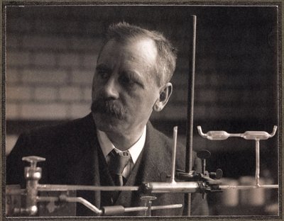 Herbert Brereton Baker, brytyjski chemik autorstwa Ferdinand Georg Waldmuller