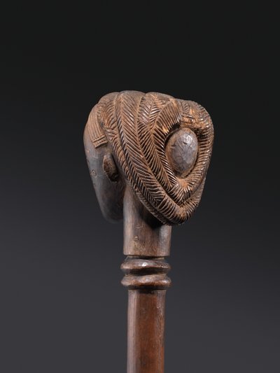 Laska (drewno) autorstwa culture Ovimbundu