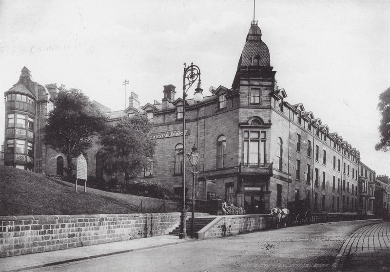 Buxton: Peak Hydropathic (zdjęcie czarno-białe) autorstwa (after) English photographer