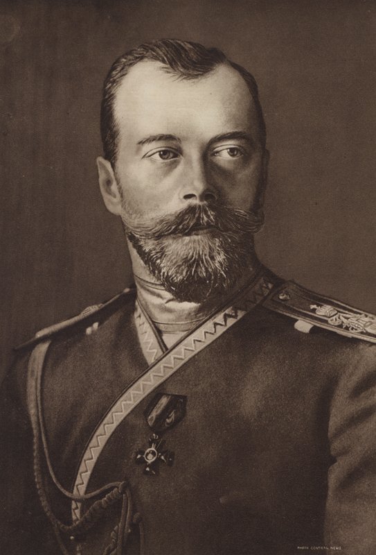 Mikołaj II, car Rosji (zdjęcie czarno-białe) autorstwa (after) English photographer
