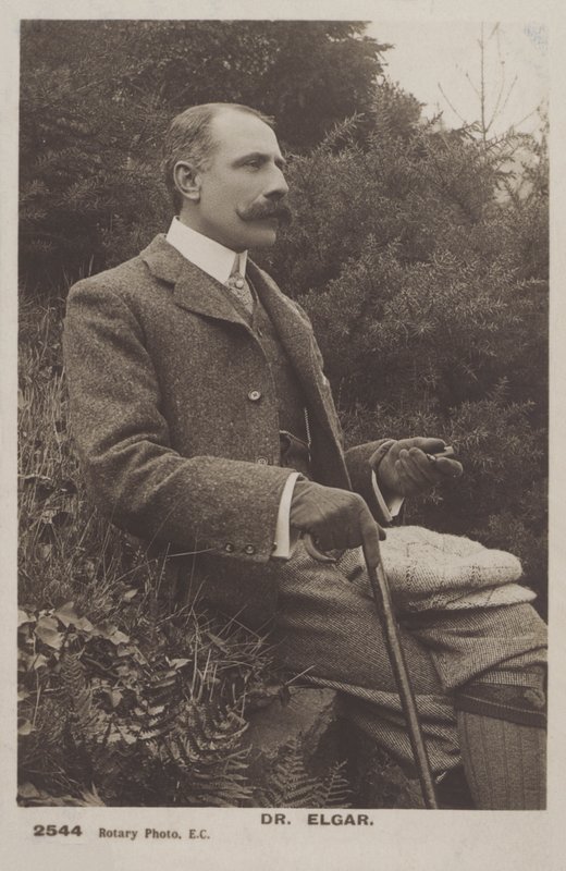 Sir Edward Elgar, angielski kompozytor (czarno-białe zdjęcie) autorstwa (after) English photographer