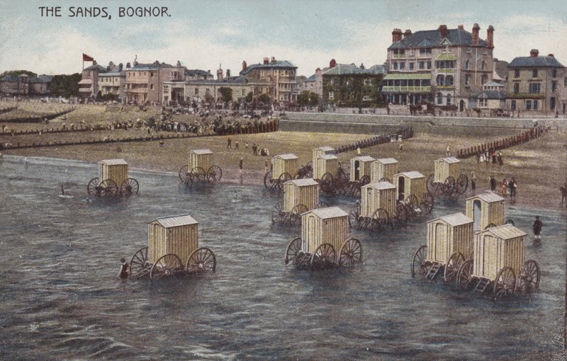 The Sands, Bognor (foto colorida)polonês autorstwa (after) English photographer