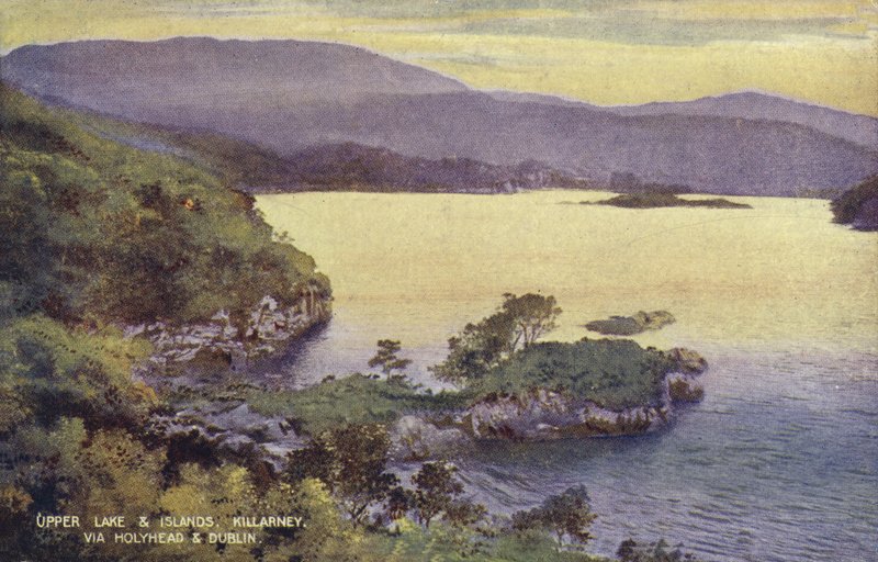 Upper Lake and Islands, Killarney, przez Holyhead i Dublin (zdjęcie kolorowe) autorstwa (after) English photographer