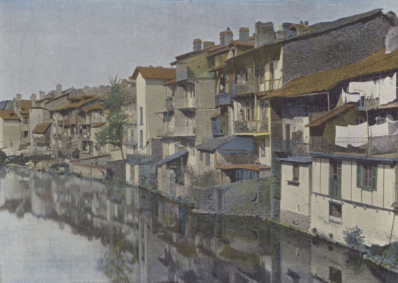 Aurillac, La jordanne (kolorowe zdjęcie) autorstwa (after) French Photographer
