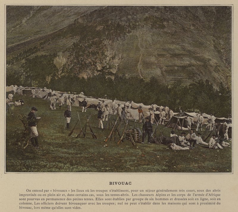 Biwak (kolorowe zdjęcie) autorstwa (after) French Photographer