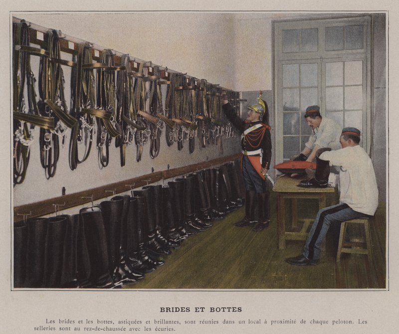 Ogłowia i buty (zdjęcie kolorowe) autorstwa (after) French Photographer