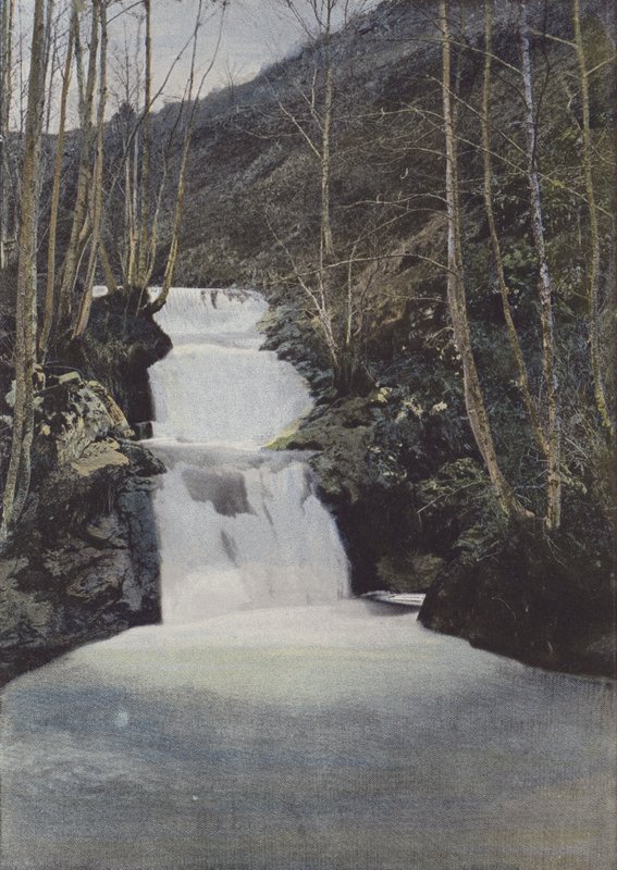 Cascade du Benet, pres Murat (kolorowe zdjęcie) autorstwa (after) French Photographer