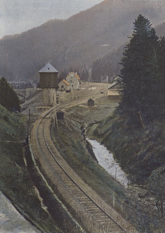 Stacja Liorant (zdjęcie kolorowe) autorstwa (after) French Photographer