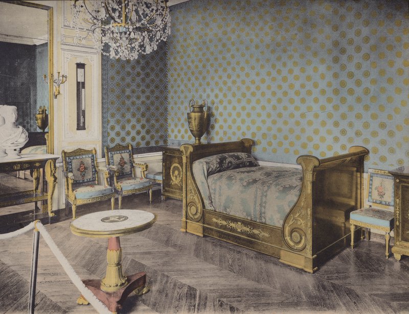 Grand Trianon, Chambre de Napoleon I, Great Trianon, Sypialnia Napoleona I (kolorowe zdjęcie) autorstwa (after) French Photographer