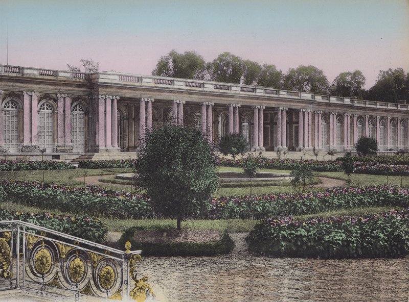 Grand Trianon, Facade sur les Jardins, Great Trianon, widok z przodu na ogrody (kolorowe zdjęcie) autorstwa (after) French Photographer