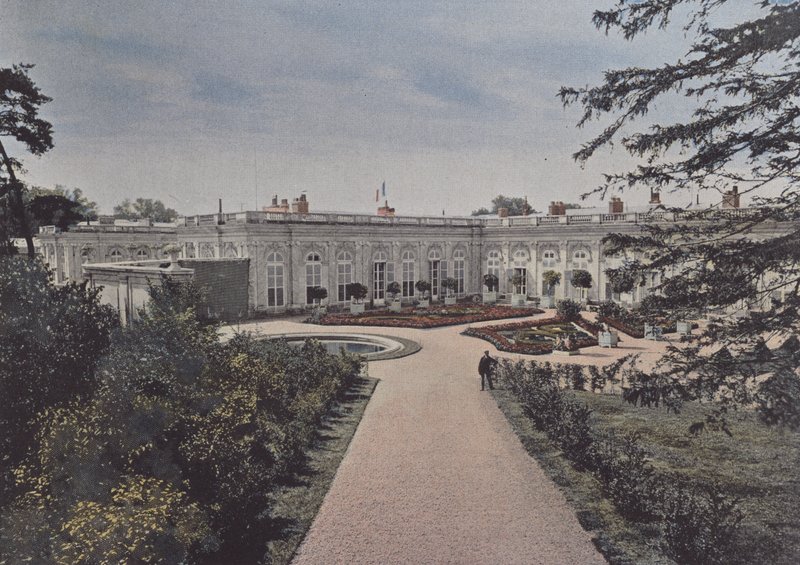 Przegląd Grand Trianon (kolorowe zdjęcie) autorstwa (after) French Photographer