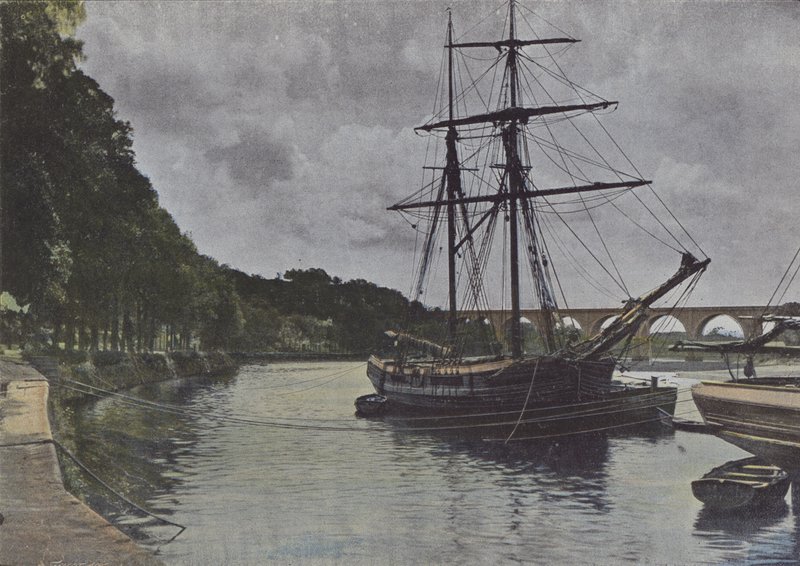 Brzegi Blavet, w Hennebont (kolorowe zdjęcie) autorstwa (after) French Photographer