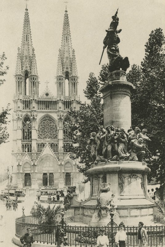 Marsylia: Les Reformes i Monument des Mobiles (zdjęcie czarno-białe) autorstwa (after) French Photographer