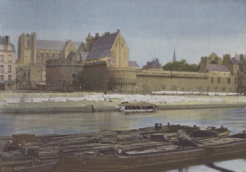 Nantes, Zamek (kolorowe zdjęcie) autorstwa (after) French Photographer