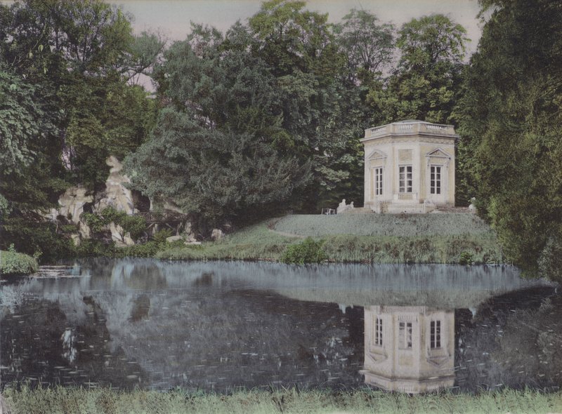 Parc du Petit Trianon, Pawilon Muzyczny, Park Małego Trianon, Pawilon Muzyczny (zdjęcie kolorowe) autorstwa (after) French Photographer