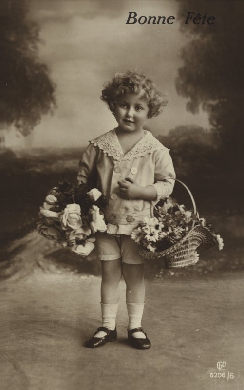Kartka urodzinowa z małym chłopcem autorstwa French Photographer