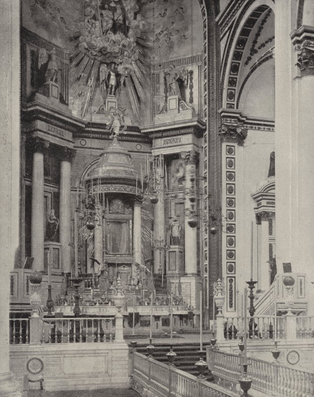 Wnętrze kościoła Guadalupe (zdjęcie czarno-białe) autorstwa American Photographer (after)