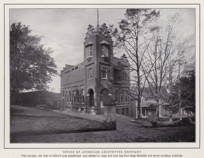 Jamestown, NY: Biuro American Aristotype Company (zdjęcie czarno-białe) autorstwa American Photographer (after)