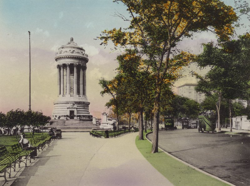 Nowy Jork: Pomnik Żołnierzy i Żeglarzy, Riverside Drive (zdjęcie) autorstwa American Photographer (after)