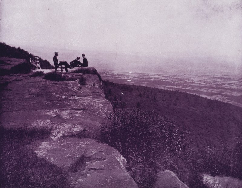 Perspektywa ze szczytu Gór Białych, New Hampshire (zdjęcie czarno-białe) autorstwa American Photographer (after)