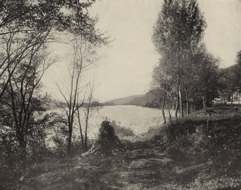 Rzeka Delaware w Milford, New Jersey (zdjęcie czarno-białe) autorstwa American Photographer (after)