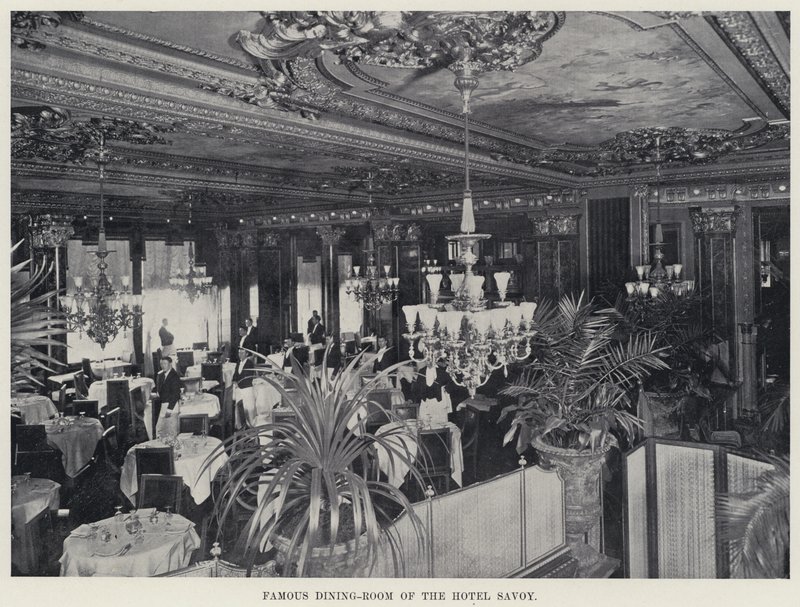Słynna Jadalnia Hotelu Savoy (zdjęcie czarno-białe) autorstwa American Photographer