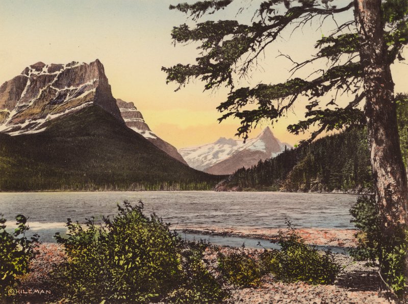 Park Narodowy Glacier: Jezioro St Mary z Baring Creek (kolorowe zdjęcie) autorstwa American Photographer