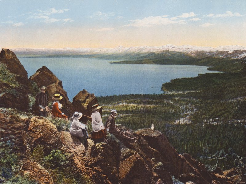Jezioro Tahoe z Mount Watson, Kalifornia (zdjęcie kolorowe) autorstwa American Photographer