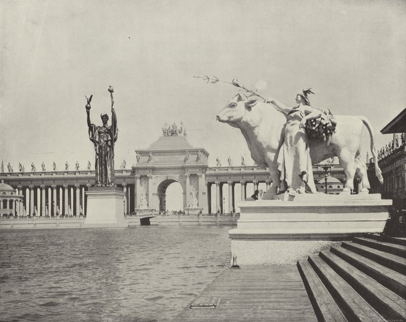 Patrząc na jezioro ze Statuy Obfitości autorstwa American Photographer