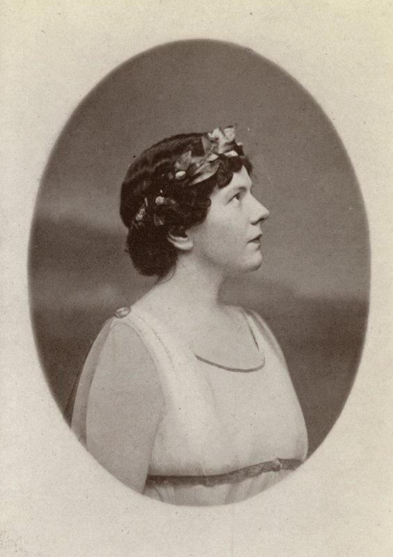 Louise Homer jako Orfeusz w filmie "Orfeusz i Eurydyka" (zdjęcie czarno-białe) autorstwa American Photographer