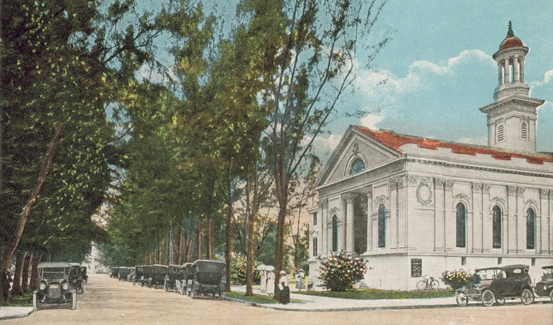 Miami, Floryda, ok. 1925 r: Street View, pokazujący Kościół Prezbiteriański (zdjęcie kolorowe) autorstwa American Photographer