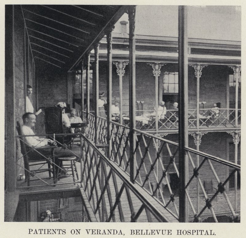 Pacjenci na werandzie, szpital Bellevue (zdjęcie czarno-białe) autorstwa American Photographer