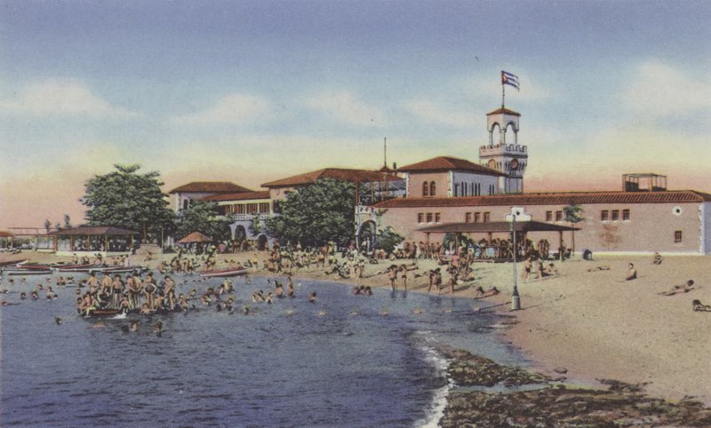 Marianao Beach, Marianao Bathing Beach (kolorowe zdjęcie) autorstwa American Photographer