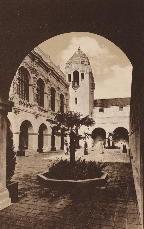 San Diego: Budynek Patio Hrabstw Południowej Kalifornii, Wystawa Panamsko-Kalifornijska (zdjęcie czarno-białe) autorstwa American Photographer
