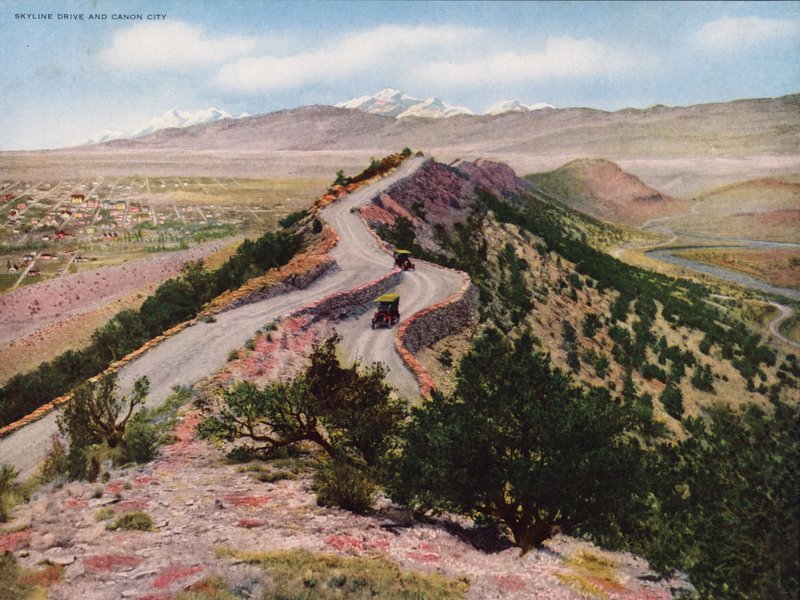 Skyline Drive i Canon City (zdjęcie kolorowe) autorstwa American Photographer
