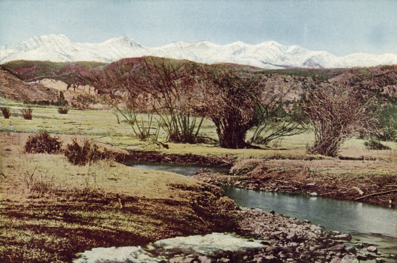 Snowy Range, niedaleko Trynidadu, Kolorado (kolorowe zdjęcie) autorstwa American Photographer