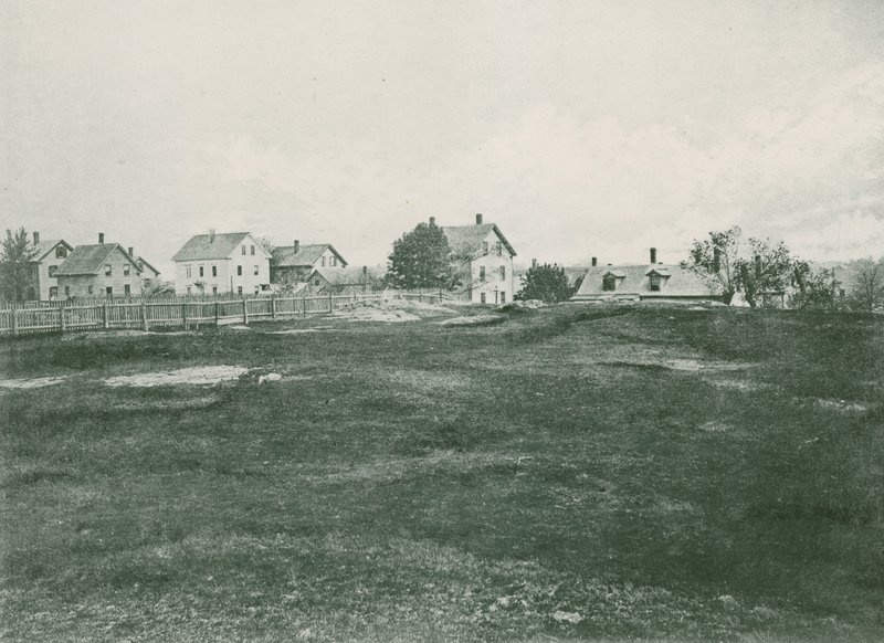 Witch Hill, Salem (fotograwiura) autorstwa American School