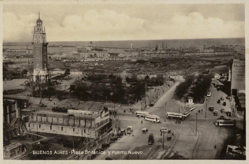 Plaza Britanica i Puerto Nuevo, Buenos Aires, Argentyna autorstwa Argentinian Photographer