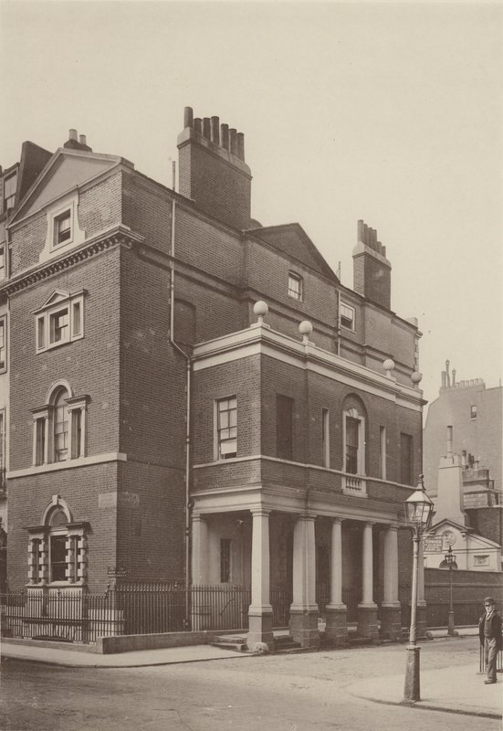 Corner House, South Audley Street, West autorstwa Charles Latham