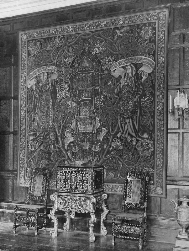 Północna strona salonu autorstwa Charles Latham