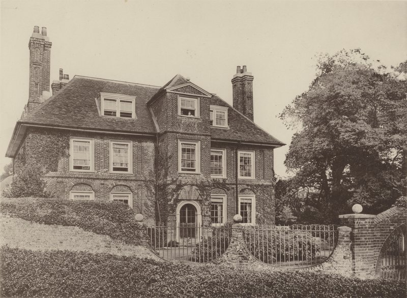 Pendell House Bletchingley, Surrey autorstwa Charles Latham