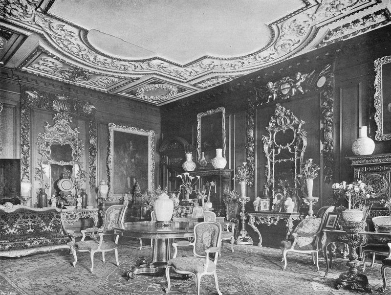 Salon autorstwa Charles Latham