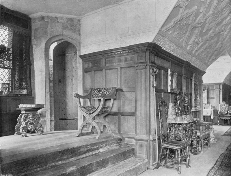 Zatoka Galerii i schody Newel autorstwa Charles Latham